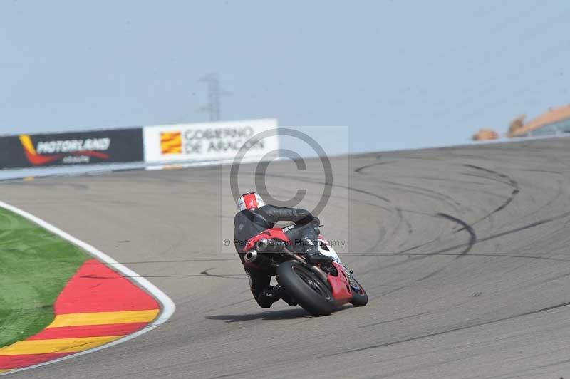 aragon;motorbikes;no limits;peter wileman photography;spain;trackday;trackday digital images