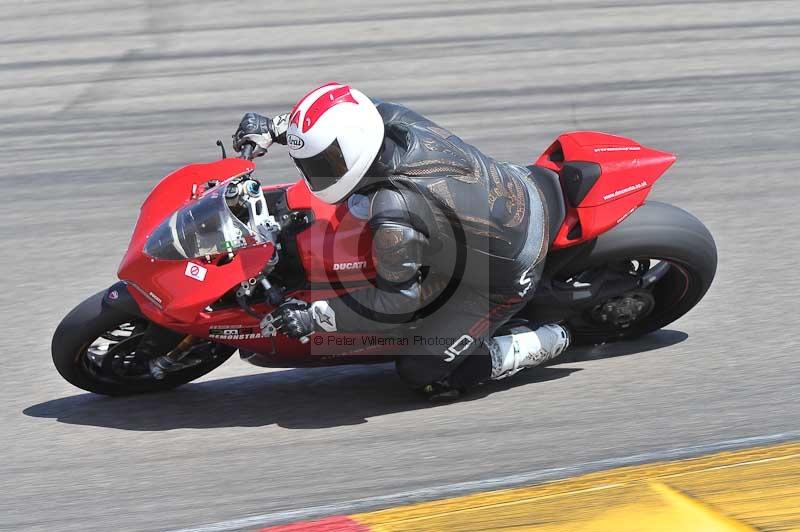 aragon;motorbikes;no limits;peter wileman photography;spain;trackday;trackday digital images