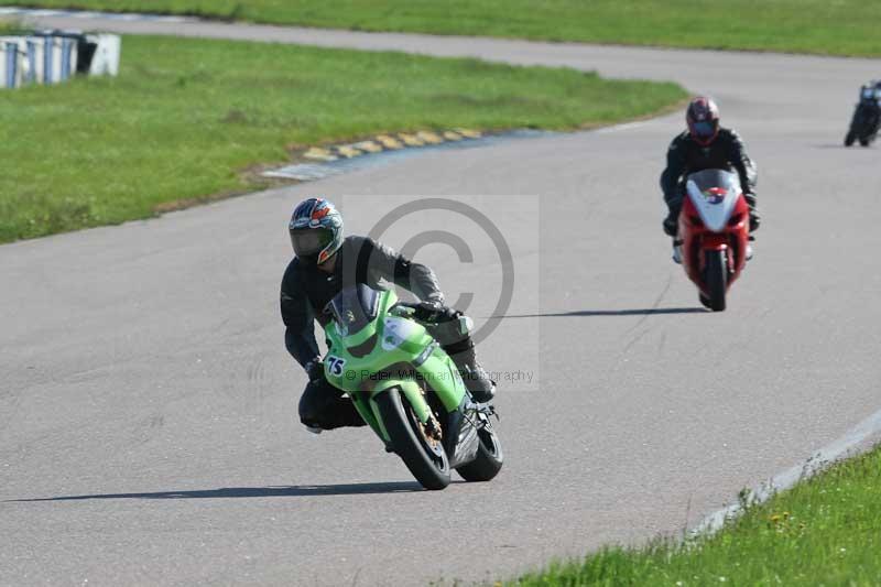 Rockingham no limits trackday;enduro digital images;event digital images;eventdigitalimages;no limits trackdays;peter wileman photography;racing digital images;rockingham raceway northamptonshire;rockingham trackday photographs;trackday digital images;trackday photos