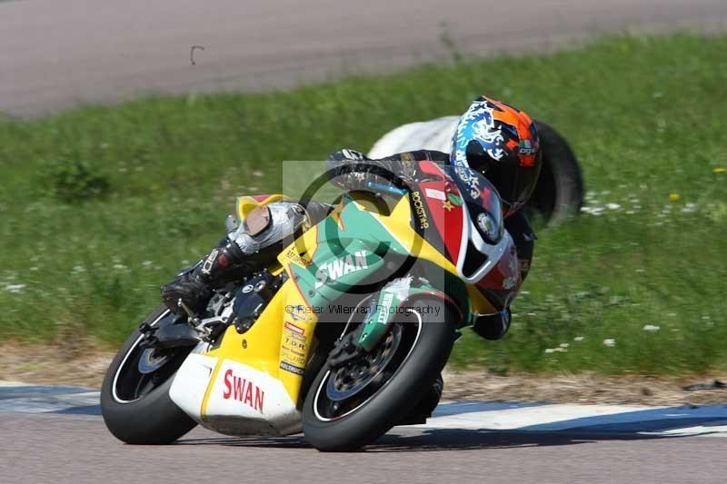 Rockingham no limits trackday;enduro digital images;event digital images;eventdigitalimages;no limits trackdays;peter wileman photography;racing digital images;rockingham raceway northamptonshire;rockingham trackday photographs;trackday digital images;trackday photos