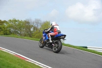 NOVICE BLUE/WHITE BIKES