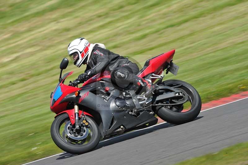 cadwell park;cadwell park photographs;cadwell trackday photographs;enduro digital images;event digital images;eventdigitalimages;hopp rider training;peter wileman photography;racing digital images;trackday digital images;trackday photos