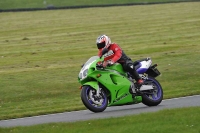 cadwell-park;cadwell-park-photographs;cadwell-trackday-photographs;enduro-digital-images;event-digital-images;eventdigitalimages;hopp-rider-training;peter-wileman-photography;racing-digital-images;trackday-digital-images;trackday-photos