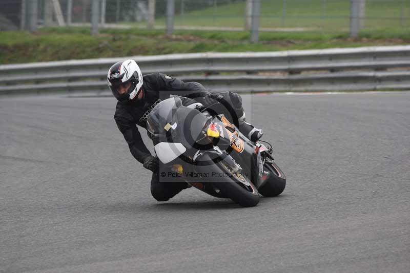 Motorcycle action photographs;Trackday digital images;brands;brands hatch photographs;event digital images;eventdigitalimages;motor racing london;no limits trackday;peter wileman photography;trackday;trackday photos