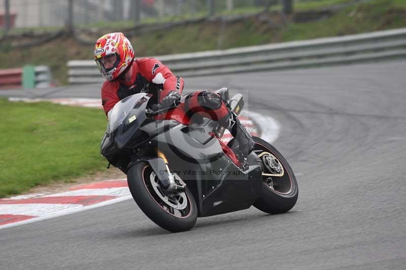 Motorcycle action photographs;Trackday digital images;brands;brands hatch photographs;event digital images;eventdigitalimages;motor racing london;no limits trackday;peter wileman photography;trackday;trackday photos