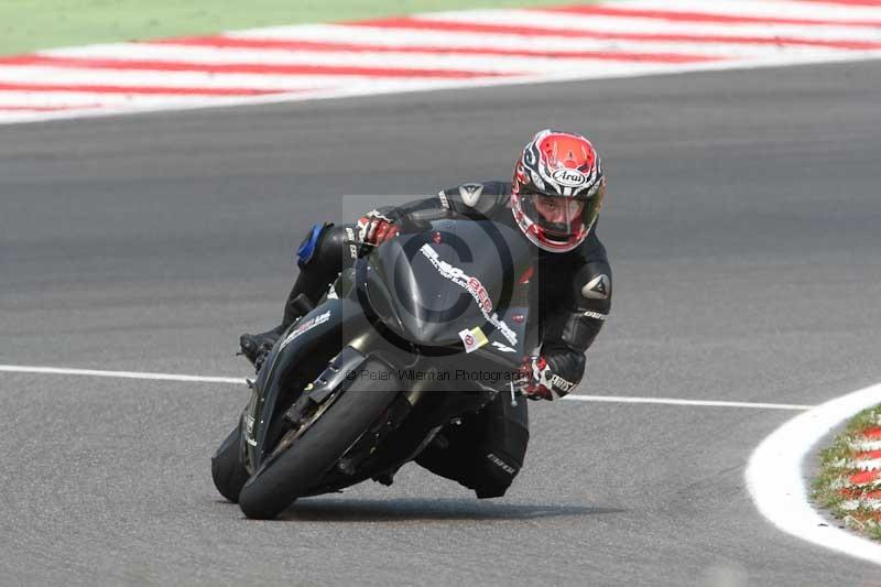 Motorcycle action photographs;Trackday digital images;brands;brands hatch photographs;event digital images;eventdigitalimages;motor racing london;no limits trackday;peter wileman photography;trackday;trackday photos