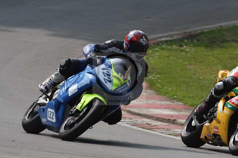 Motorcycle action photographs;Trackday digital images;brands;brands hatch photographs;event digital images;eventdigitalimages;motor racing london;no limits trackday;peter wileman photography;trackday;trackday photos