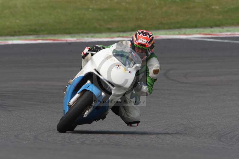 Motorcycle action photographs;Trackday digital images;brands;brands hatch photographs;event digital images;eventdigitalimages;motor racing london;no limits trackday;peter wileman photography;trackday;trackday photos