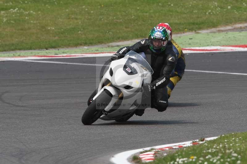 Motorcycle action photographs;Trackday digital images;brands;brands hatch photographs;event digital images;eventdigitalimages;motor racing london;no limits trackday;peter wileman photography;trackday;trackday photos