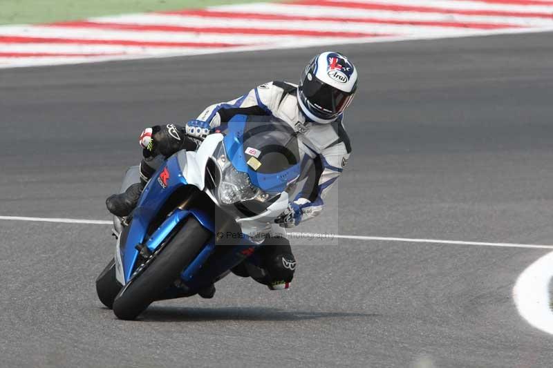 Motorcycle action photographs;Trackday digital images;brands;brands hatch photographs;event digital images;eventdigitalimages;motor racing london;no limits trackday;peter wileman photography;trackday;trackday photos