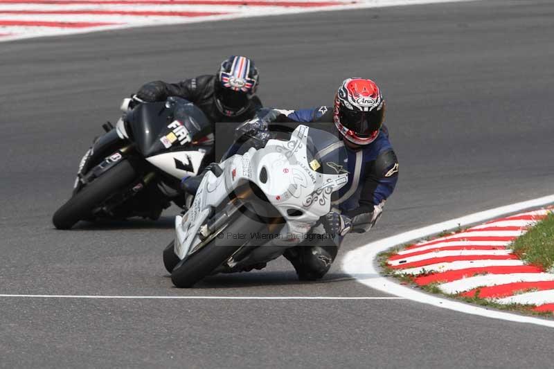 Motorcycle action photographs;Trackday digital images;brands;brands hatch photographs;event digital images;eventdigitalimages;motor racing london;no limits trackday;peter wileman photography;trackday;trackday photos