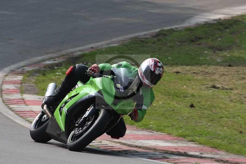 Motorcycle action photographs;Trackday digital images;brands;brands hatch photographs;event digital images;eventdigitalimages;motor racing london;no limits trackday;peter wileman photography;trackday;trackday photos