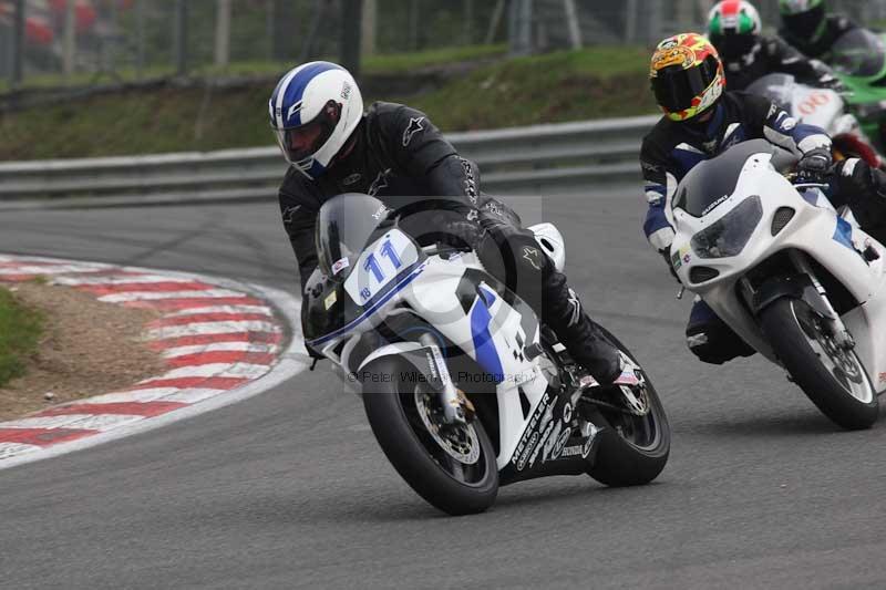 Motorcycle action photographs;Trackday digital images;brands;brands hatch photographs;event digital images;eventdigitalimages;motor racing london;no limits trackday;peter wileman photography;trackday;trackday photos