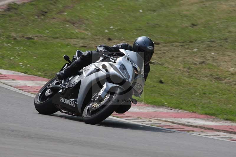 Motorcycle action photographs;Trackday digital images;brands;brands hatch photographs;event digital images;eventdigitalimages;motor racing london;no limits trackday;peter wileman photography;trackday;trackday photos