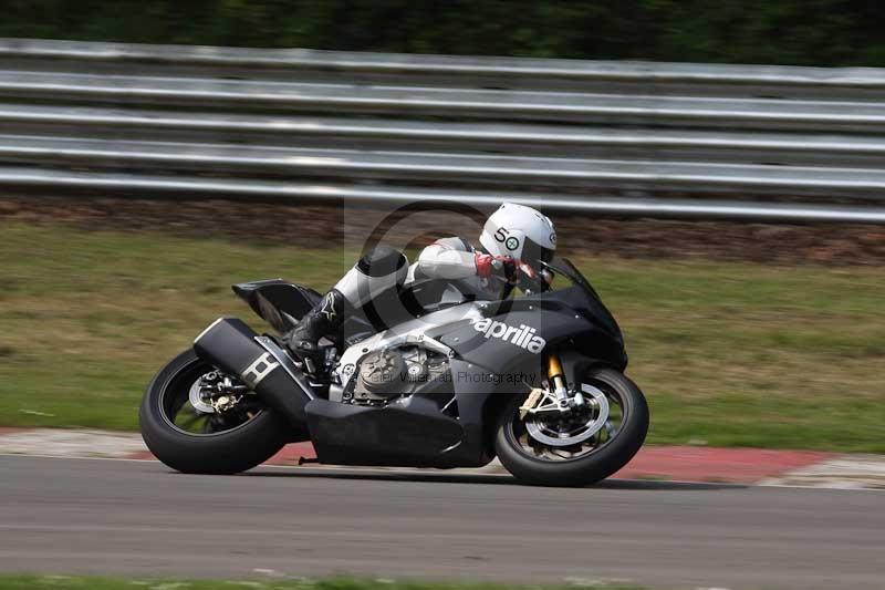 Motorcycle action photographs;Trackday digital images;brands;brands hatch photographs;event digital images;eventdigitalimages;motor racing london;no limits trackday;peter wileman photography;trackday;trackday photos