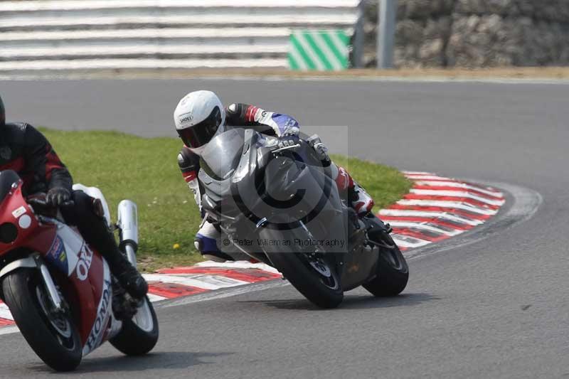 Motorcycle action photographs;Trackday digital images;brands;brands hatch photographs;event digital images;eventdigitalimages;motor racing london;no limits trackday;peter wileman photography;trackday;trackday photos