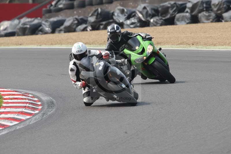 Motorcycle action photographs;Trackday digital images;brands;brands hatch photographs;event digital images;eventdigitalimages;motor racing london;no limits trackday;peter wileman photography;trackday;trackday photos