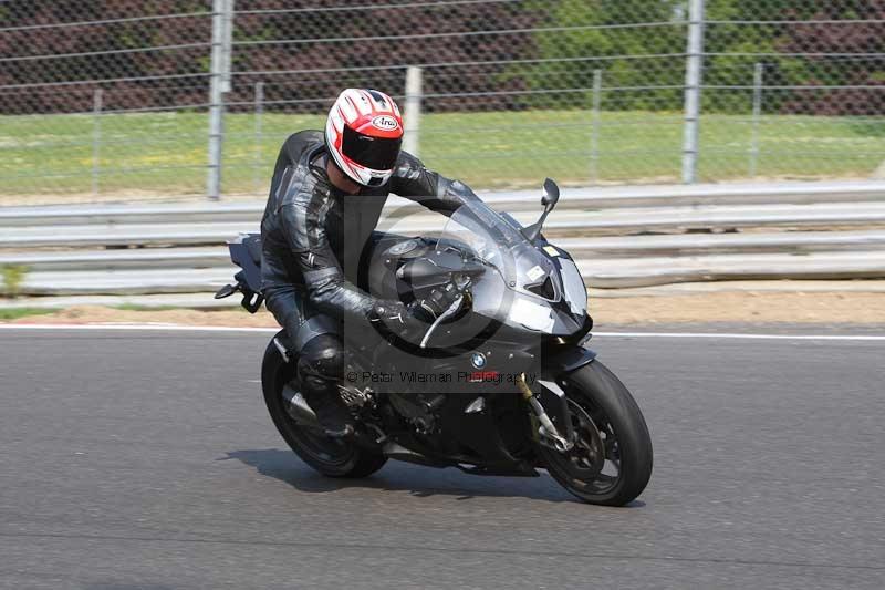 Motorcycle action photographs;Trackday digital images;brands;brands hatch photographs;event digital images;eventdigitalimages;motor racing london;no limits trackday;peter wileman photography;trackday;trackday photos