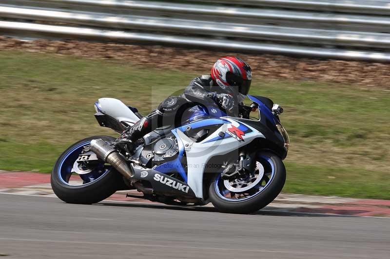 Motorcycle action photographs;Trackday digital images;brands;brands hatch photographs;event digital images;eventdigitalimages;motor racing london;no limits trackday;peter wileman photography;trackday;trackday photos