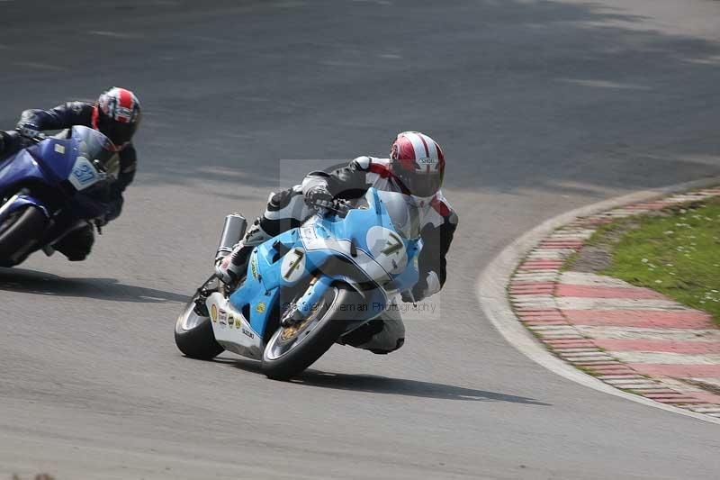 Motorcycle action photographs;Trackday digital images;brands;brands hatch photographs;event digital images;eventdigitalimages;motor racing london;no limits trackday;peter wileman photography;trackday;trackday photos