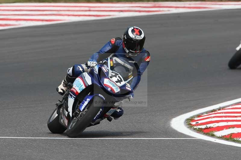 Motorcycle action photographs;Trackday digital images;brands;brands hatch photographs;event digital images;eventdigitalimages;motor racing london;no limits trackday;peter wileman photography;trackday;trackday photos