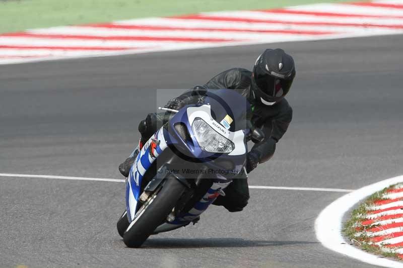 Motorcycle action photographs;Trackday digital images;brands;brands hatch photographs;event digital images;eventdigitalimages;motor racing london;no limits trackday;peter wileman photography;trackday;trackday photos
