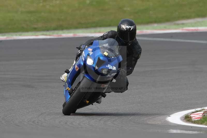 Motorcycle action photographs;Trackday digital images;brands;brands hatch photographs;event digital images;eventdigitalimages;motor racing london;no limits trackday;peter wileman photography;trackday;trackday photos