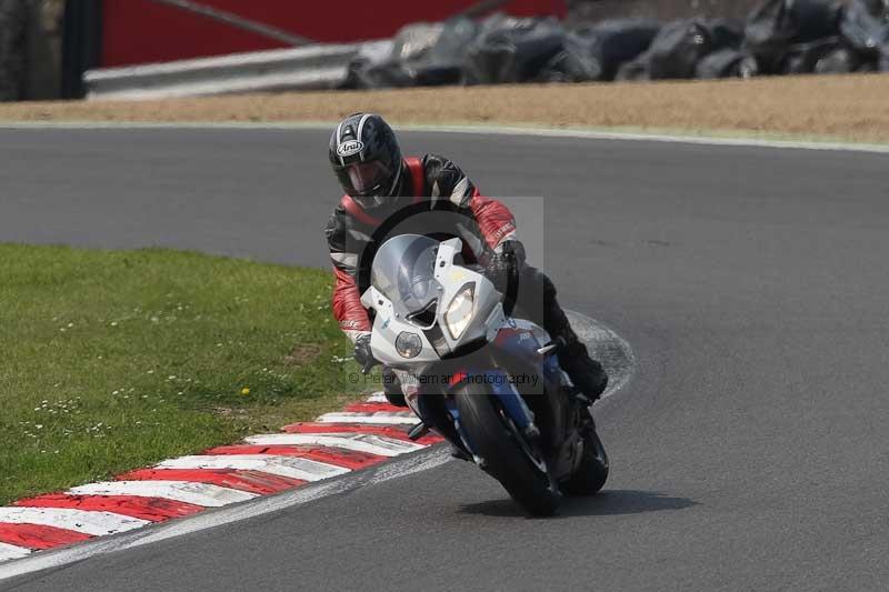 Motorcycle action photographs;Trackday digital images;brands;brands hatch photographs;event digital images;eventdigitalimages;motor racing london;no limits trackday;peter wileman photography;trackday;trackday photos