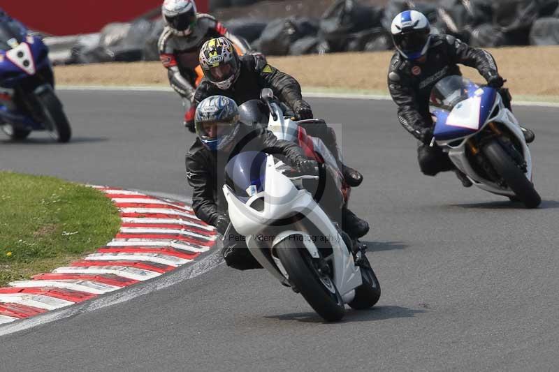 Motorcycle action photographs;Trackday digital images;brands;brands hatch photographs;event digital images;eventdigitalimages;motor racing london;no limits trackday;peter wileman photography;trackday;trackday photos