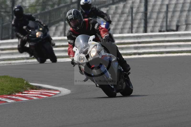 Motorcycle action photographs;Trackday digital images;brands;brands hatch photographs;event digital images;eventdigitalimages;motor racing london;no limits trackday;peter wileman photography;trackday;trackday photos