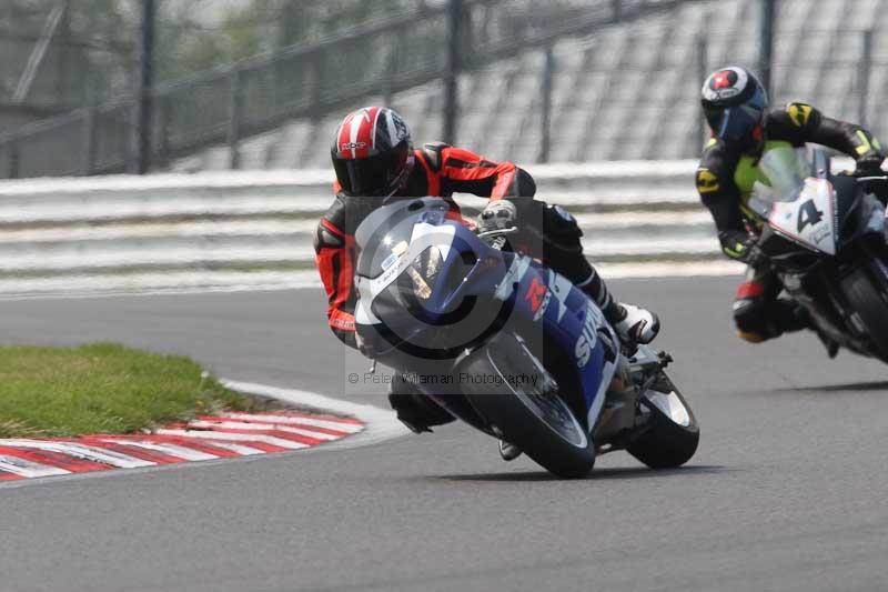 Motorcycle action photographs;Trackday digital images;brands;brands hatch photographs;event digital images;eventdigitalimages;motor racing london;no limits trackday;peter wileman photography;trackday;trackday photos