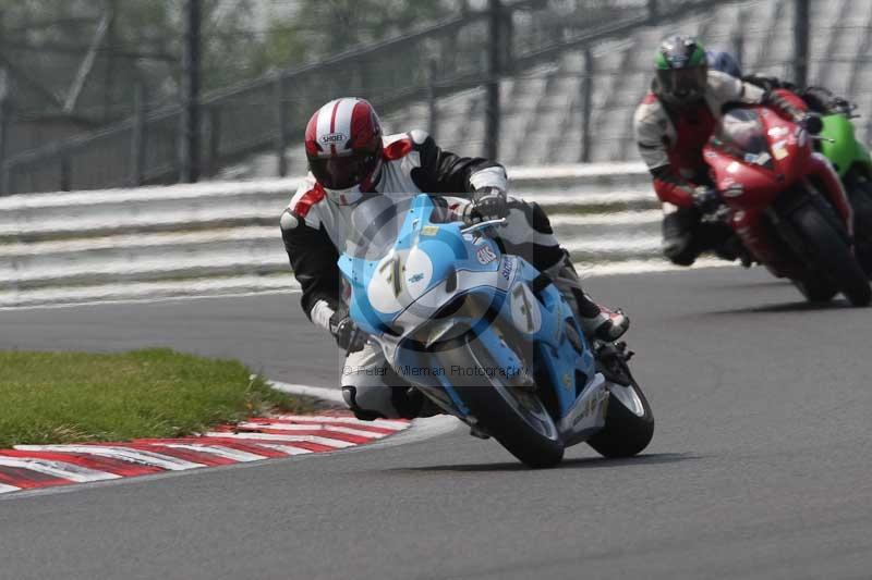 Motorcycle action photographs;Trackday digital images;brands;brands hatch photographs;event digital images;eventdigitalimages;motor racing london;no limits trackday;peter wileman photography;trackday;trackday photos