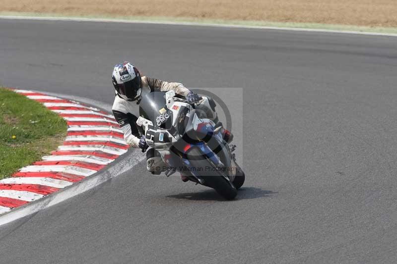 Motorcycle action photographs;Trackday digital images;brands;brands hatch photographs;event digital images;eventdigitalimages;motor racing london;no limits trackday;peter wileman photography;trackday;trackday photos