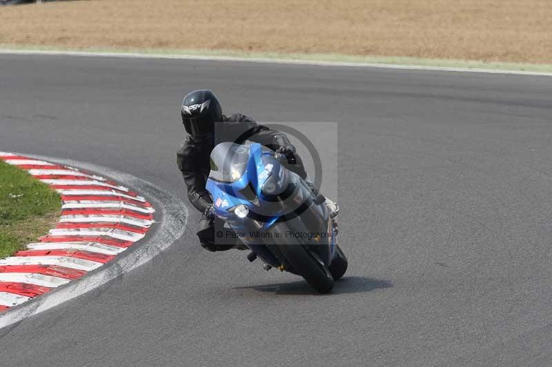 Motorcycle action photographs;Trackday digital images;brands;brands hatch photographs;event digital images;eventdigitalimages;motor racing london;no limits trackday;peter wileman photography;trackday;trackday photos