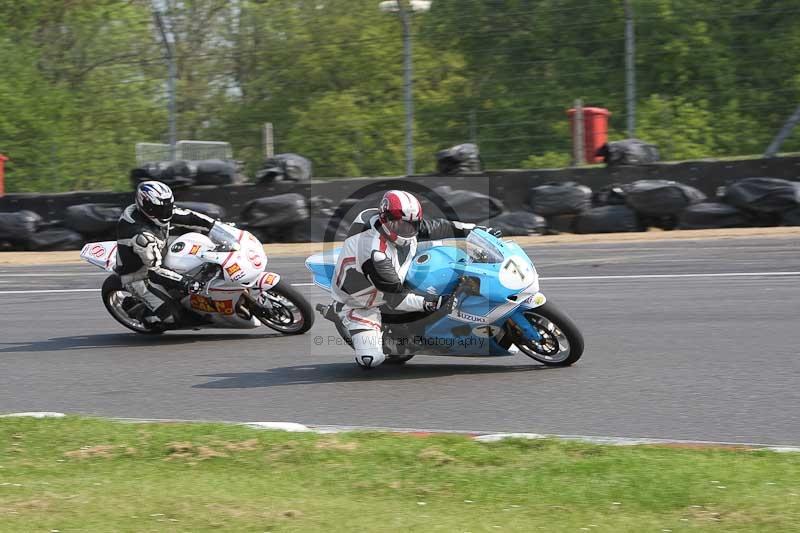 Motorcycle action photographs;Trackday digital images;brands;brands hatch photographs;event digital images;eventdigitalimages;motor racing london;no limits trackday;peter wileman photography;trackday;trackday photos