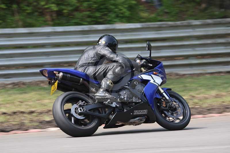 Motorcycle action photographs;Trackday digital images;brands;brands hatch photographs;event digital images;eventdigitalimages;motor racing london;no limits trackday;peter wileman photography;trackday;trackday photos
