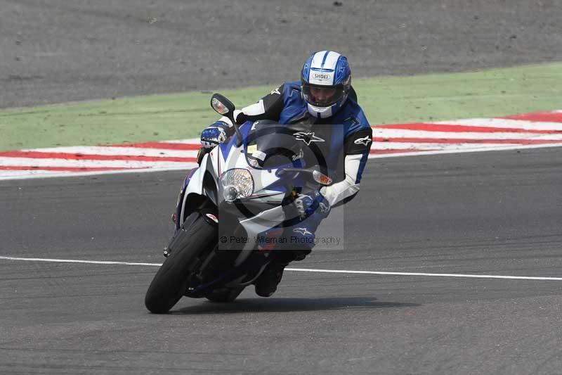 Motorcycle action photographs;Trackday digital images;brands;brands hatch photographs;event digital images;eventdigitalimages;motor racing london;no limits trackday;peter wileman photography;trackday;trackday photos