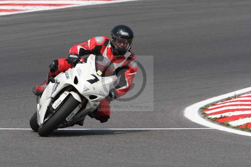 Motorcycle action photographs;Trackday digital images;brands;brands hatch photographs;event digital images;eventdigitalimages;motor racing london;no limits trackday;peter wileman photography;trackday;trackday photos