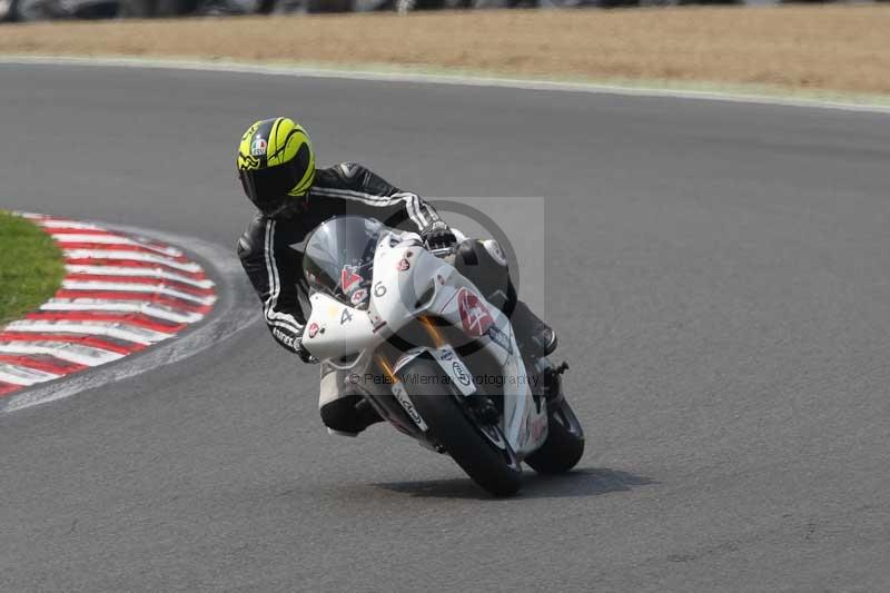 Motorcycle action photographs;Trackday digital images;brands;brands hatch photographs;event digital images;eventdigitalimages;motor racing london;no limits trackday;peter wileman photography;trackday;trackday photos