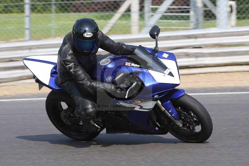 Motorcycle action photographs;Trackday digital images;brands;brands hatch photographs;event digital images;eventdigitalimages;motor racing london;no limits trackday;peter wileman photography;trackday;trackday photos