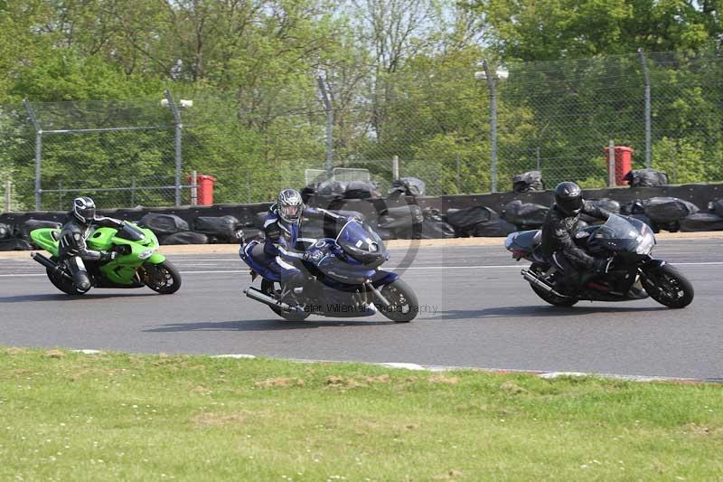 Motorcycle action photographs;Trackday digital images;brands;brands hatch photographs;event digital images;eventdigitalimages;motor racing london;no limits trackday;peter wileman photography;trackday;trackday photos