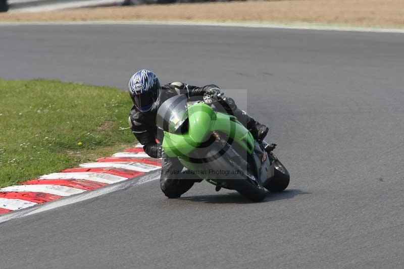 Motorcycle action photographs;Trackday digital images;brands;brands hatch photographs;event digital images;eventdigitalimages;motor racing london;no limits trackday;peter wileman photography;trackday;trackday photos