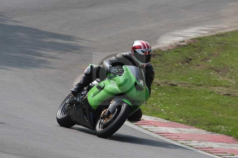 Motorcycle action photographs;Trackday digital images;brands;brands hatch photographs;event digital images;eventdigitalimages;motor racing london;no limits trackday;peter wileman photography;trackday;trackday photos