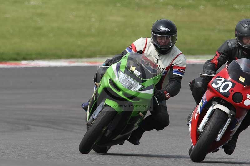 Motorcycle action photographs;Trackday digital images;brands;brands hatch photographs;event digital images;eventdigitalimages;motor racing london;no limits trackday;peter wileman photography;trackday;trackday photos
