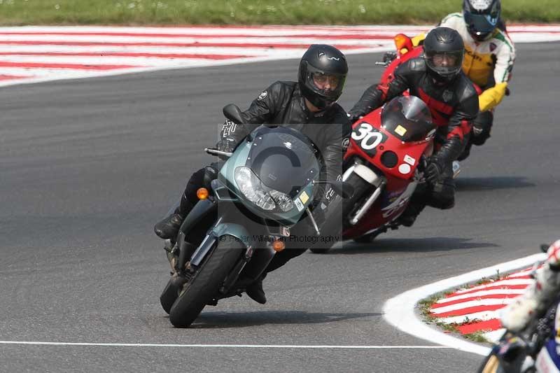 Motorcycle action photographs;Trackday digital images;brands;brands hatch photographs;event digital images;eventdigitalimages;motor racing london;no limits trackday;peter wileman photography;trackday;trackday photos