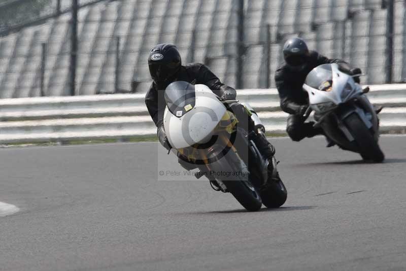 Motorcycle action photographs;Trackday digital images;brands;brands hatch photographs;event digital images;eventdigitalimages;motor racing london;no limits trackday;peter wileman photography;trackday;trackday photos
