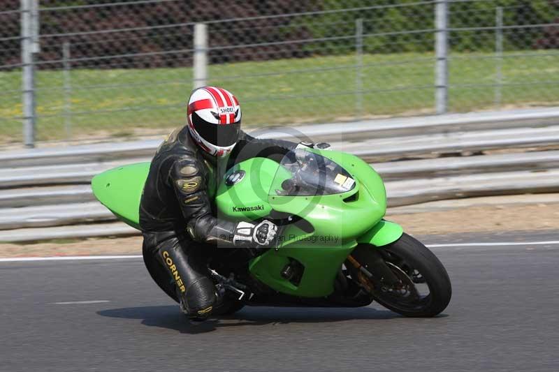 Motorcycle action photographs;Trackday digital images;brands;brands hatch photographs;event digital images;eventdigitalimages;motor racing london;no limits trackday;peter wileman photography;trackday;trackday photos
