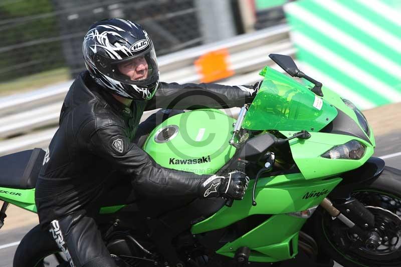 Motorcycle action photographs;Trackday digital images;brands;brands hatch photographs;event digital images;eventdigitalimages;motor racing london;no limits trackday;peter wileman photography;trackday;trackday photos