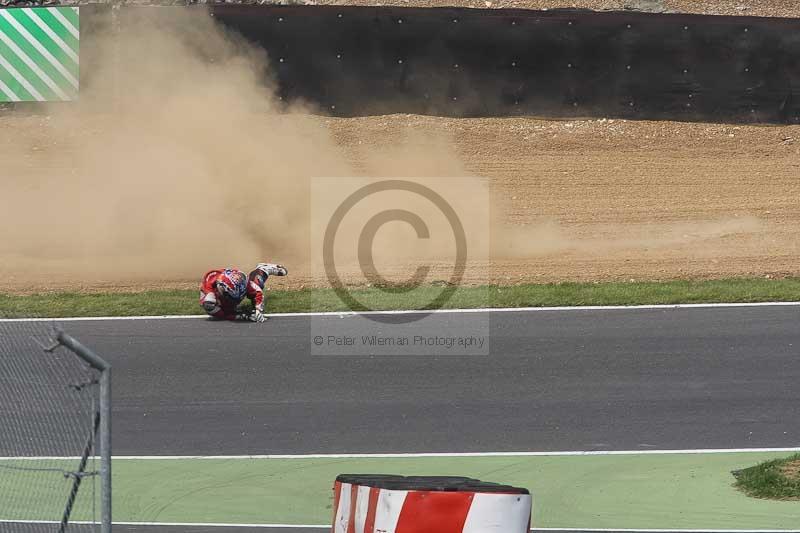 Motorcycle action photographs;Trackday digital images;brands;brands hatch photographs;event digital images;eventdigitalimages;motor racing london;no limits trackday;peter wileman photography;trackday;trackday photos