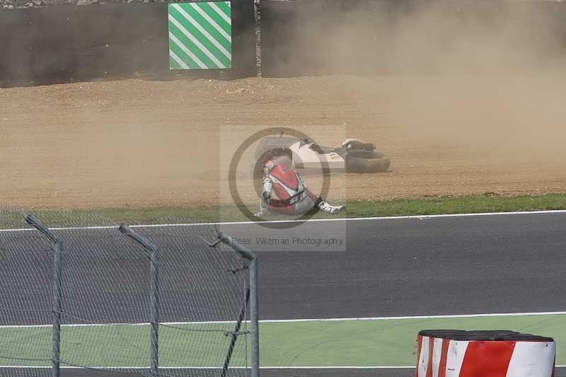 Motorcycle action photographs;Trackday digital images;brands;brands hatch photographs;event digital images;eventdigitalimages;motor racing london;no limits trackday;peter wileman photography;trackday;trackday photos